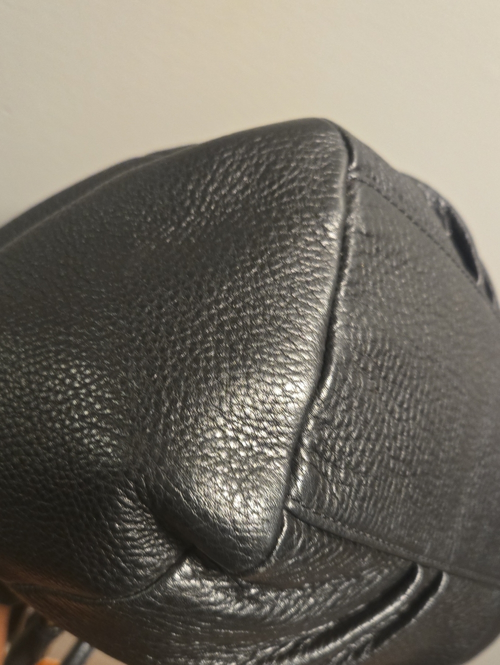 Marc Jacobs Black Pebbled Leather Shoulder Bag with Gold Hardware - Picture 8 of 13